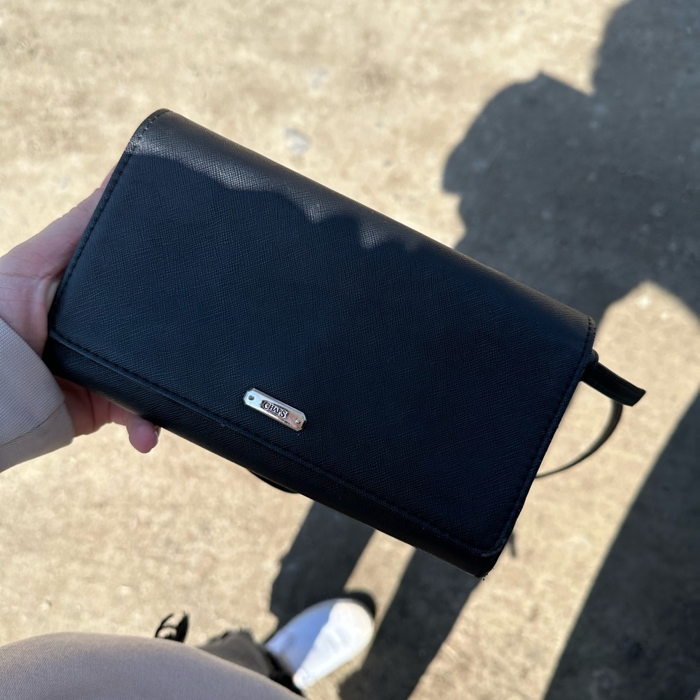 Cross body purse